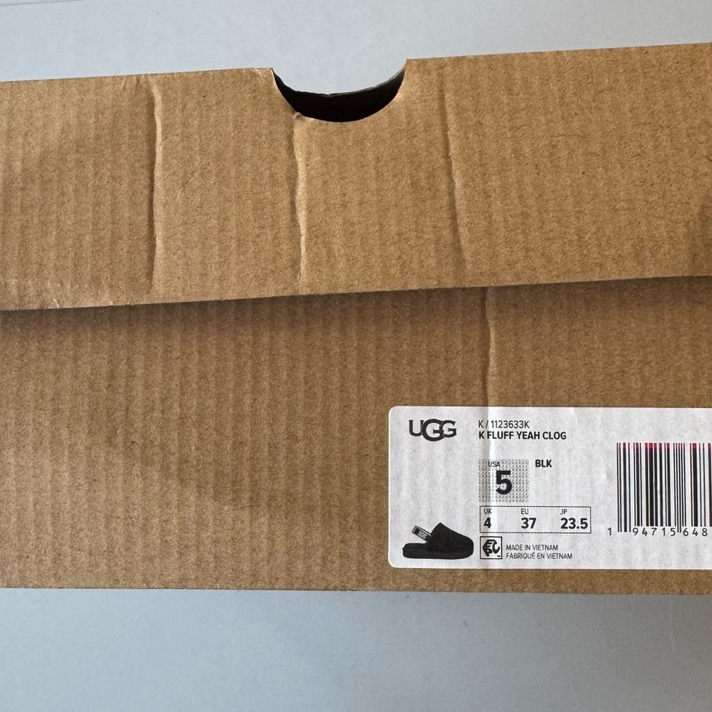 UGG Women’s Fluff Yeah Clog – Black, Size 5 (New in Box) - Picture 5 of 5
